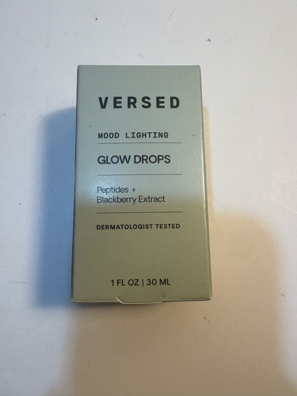 Versed Mood Lighting Glow Drops Hydrating Serum - Sage Green